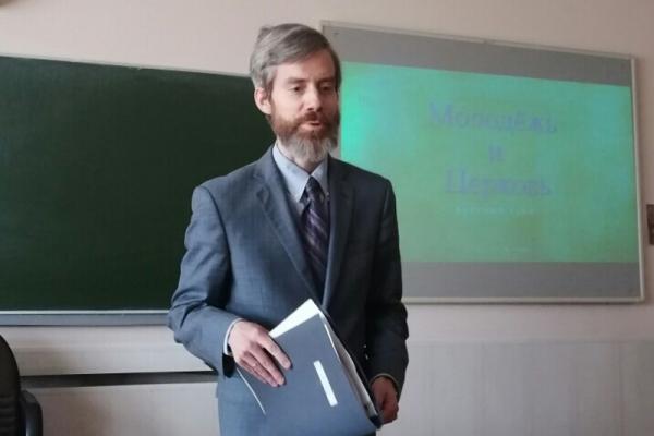 Круглый стол «Молодежь и церковь»